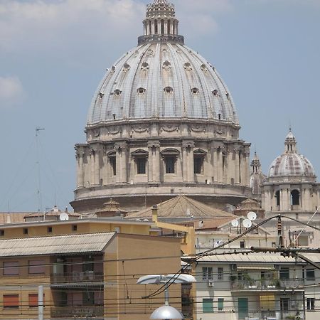 Ferrari Al Vaticano Rome Exterior photo