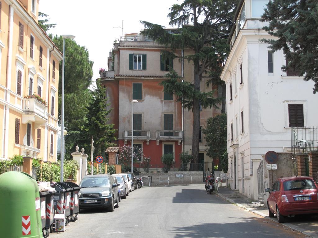 Ferrari Al Vaticano Rome Exterior photo